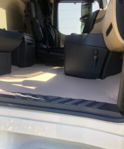 Tunnelabdeckung passend für ACTROS MP4 / MP5  Beifahrersitz Relaxecke