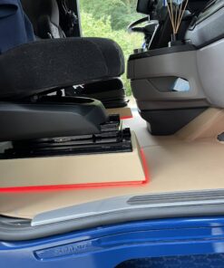 Exklusiv Sitzsockelverkleidung Schräg passend für Scania R/S New Generation und Scania /R BJ ab 2009-2016 Luftgefedert
