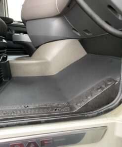 Fußmatten DAF-106 ab 2017 "Unter die Seiten leisten"