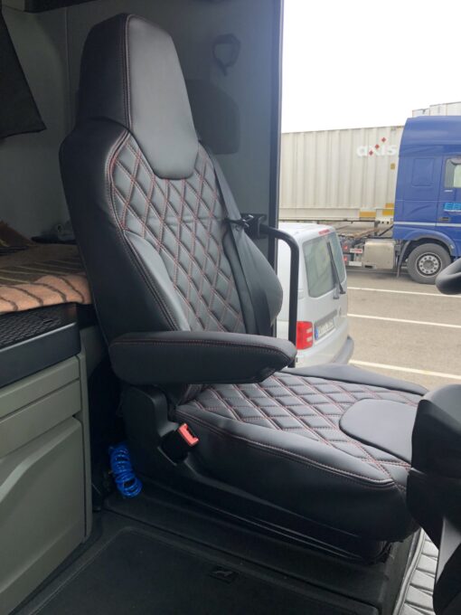 Einbau Sitzbezüge passend für MAN TGX Bj ab 2020 – Bild 2