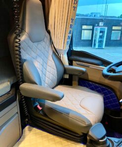 Einbau Sitzbezüge passend für MAN TGX Bj ab 2020