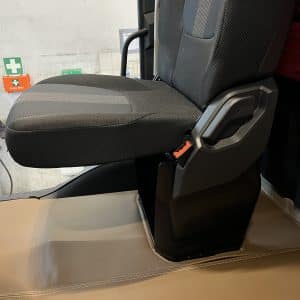 Fußmatten passend für DAF - XG / XG+ Bj ab 2022 Beifahrerseite Klappstuhl 1 cm Schaumstoff