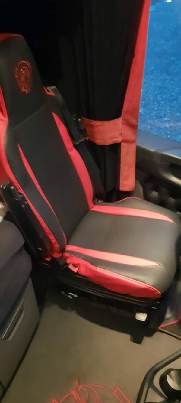 Sitzbezüge passend für SCANIA Fahrersitz Recaro + Beifahrerseite Drehstuhl