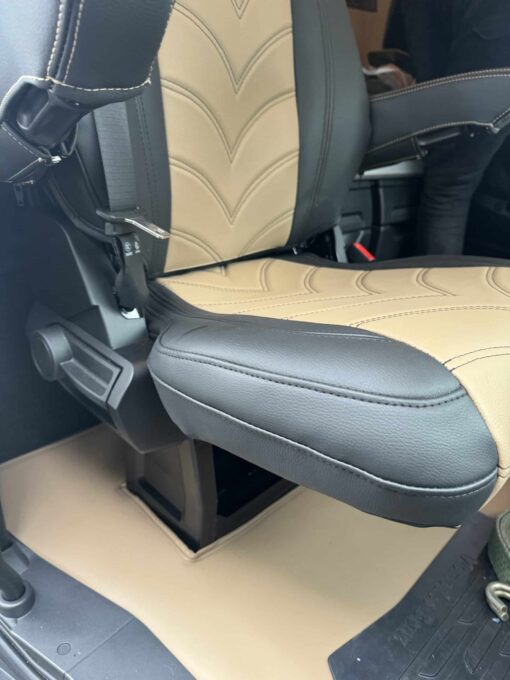 Sitzbezüge passend für ACTROS MP4/5 Beifahrersitz Klappstuhl - 12 cm Kopfstütze – Bild 4