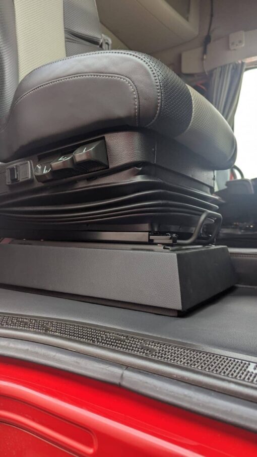 Sitzsockelverkleidung passend für VOLVO FH 4/5 Neu – Bild 2
