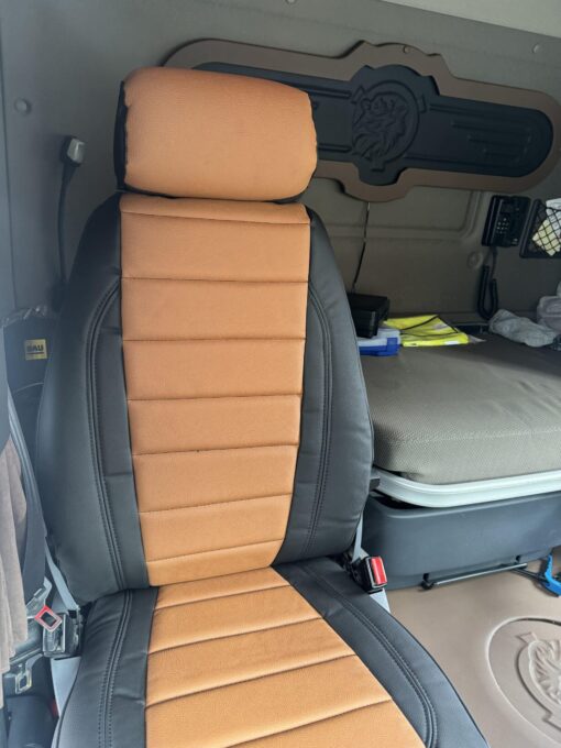 Sitzbezüge passend für SCANIA Fahrersitz Recaro Beifahrersitz Klappstuhl