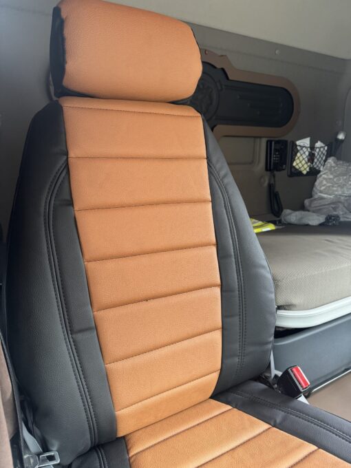 Sitzbezüge passend für SCANIA Fahrersitz Recaro Beifahrersitz Klappstuhl – Bild 2