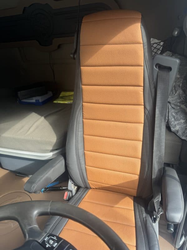 Sitzbezüge passend für SCANIA Fahrersitz Standartsitz Beifahrersitz Klappstuhl