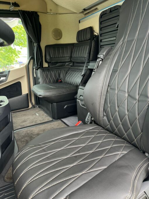 Sitzbezüge passend für ACTROS MP4/5 Beifahrersitz mit Sitzecke – 8 cm Kopfstütze – Bild 3