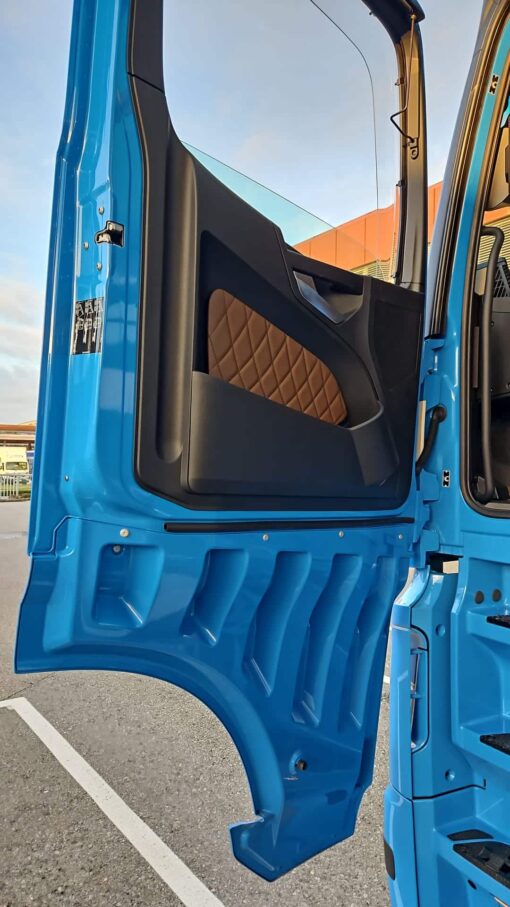 Türverkleidung passend für Actros MP-4/5 – Bild 5
