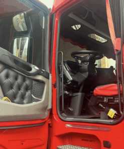 Türverkleidung passend für Scania R/S New Generation mit Knöpfen