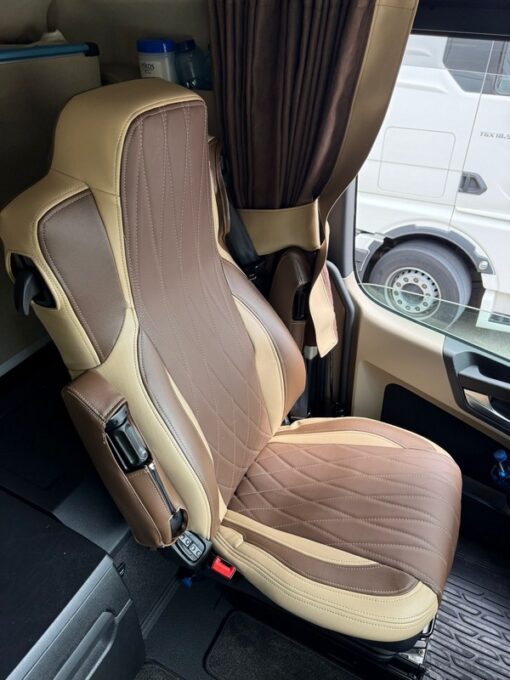 Sitzbezüge passend für ACTROS MP4/5 Beifahrersitz mit Sitzecke – 12 cm Kopfstütze – Bild 6