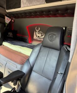 Schrankabdeckung passend für SCANIA R/S mit Knöpfen