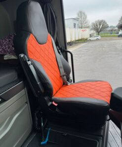 Sitzbezüge aus Kunstleder passend für MAN TGX ab Bj 2020 Fahrersitz mit höhenverstellbaren Gurt