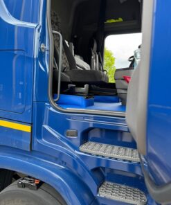 Tunnel passend für SCANIA/ S New Generation Beifahrerseite Klappstuhl mit Sitzsockelverkleidung