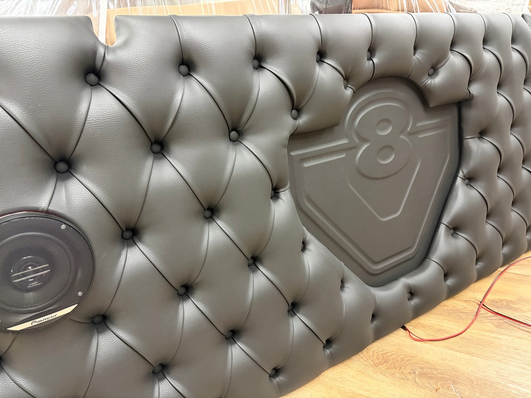 Hinterwand geknöpft mit Druck +Lautsprechern passend für Scania S/R New Generation Hinterwand geknöpft mit Druck +Lautsprechern passend für Scania S/R New Generation – Bild 6