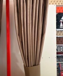 Gardinen mit Kunstlederkante passend für alle LKW / Universal / Velour 2 Gardinen mit Kunstlederkante passend für alle LKW / Universal / Velour