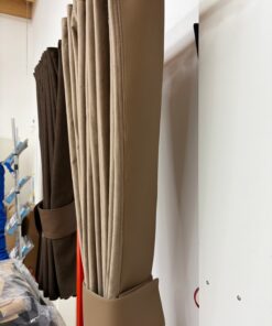 Gardinen mit Kunstlederkante passend für alle LKW / Universal / Velour 1 Gardinen mit Kunstlederkante passend für alle LKW / Universal / Velour